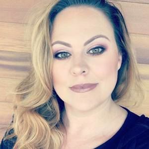 Meet your Posher, Georgia